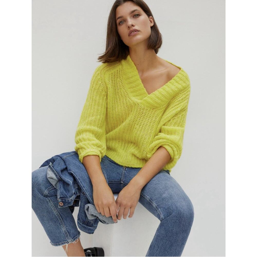 Anthropologie Honore Ribbed Knit Yellow V Neck Sweater Size Large Balloon Sleeve